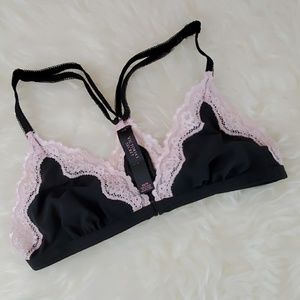 Victoria's Secret racer back bralette front close